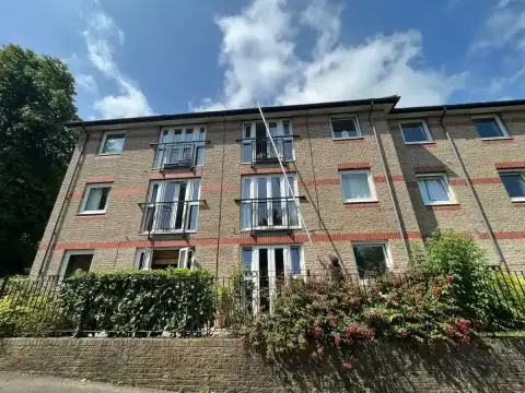 uPVC brightening